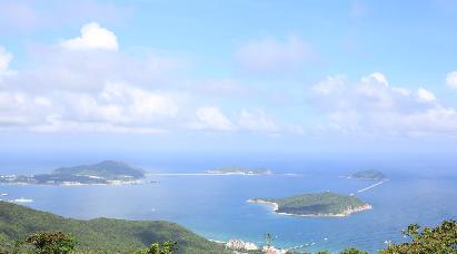 【近海版 0購大玩家】<蜈支洲島、直升機(jī)體驗(yàn)、檳榔谷黎苗文化、亞龍灣國際玫瑰谷>雙飛4天